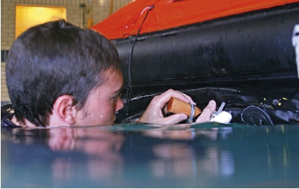 Manual Repairs of Inflatable Life Rafts